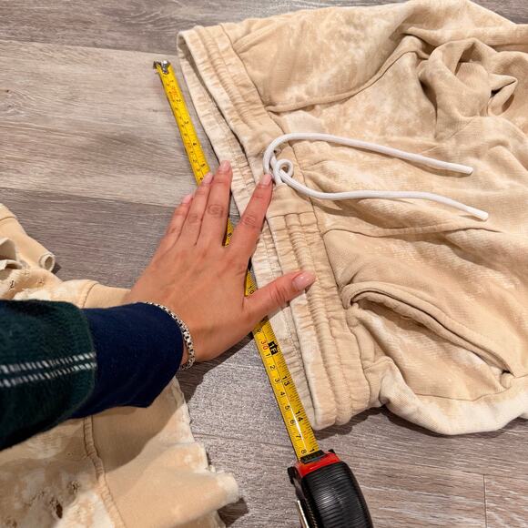 Cotton Citizen Crewneck and Joggers Size Medium - Picture 7 of 10